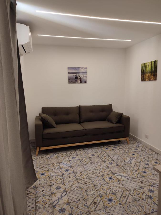 Marco'S Home I เนเปิลส์ ภายนอก รูปภาพ